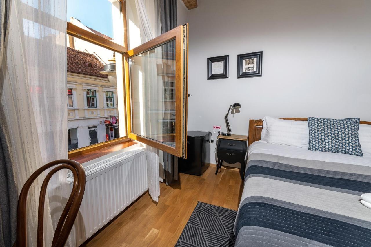Wood House Republicii Pensiune Brașov