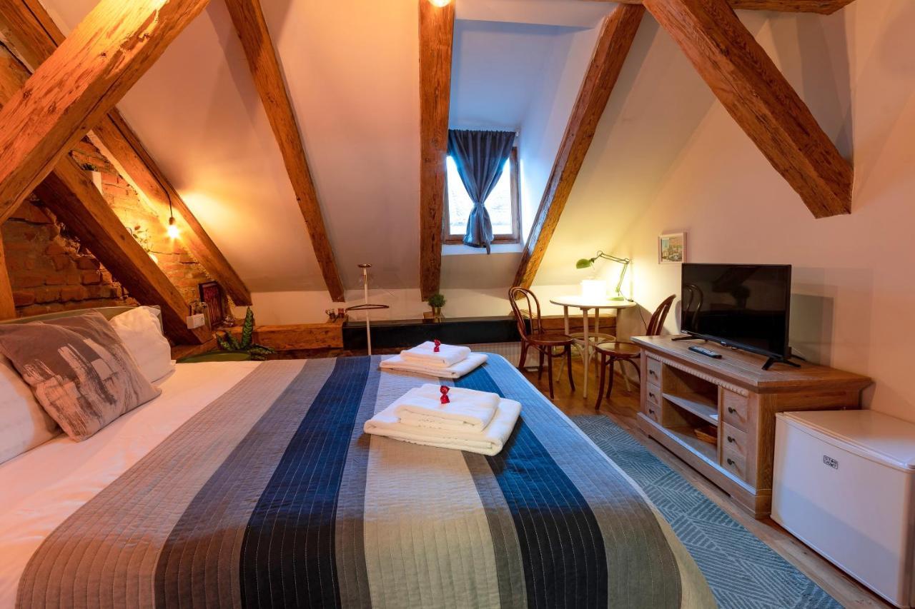 Pensiune Wood House Republicii Brașov