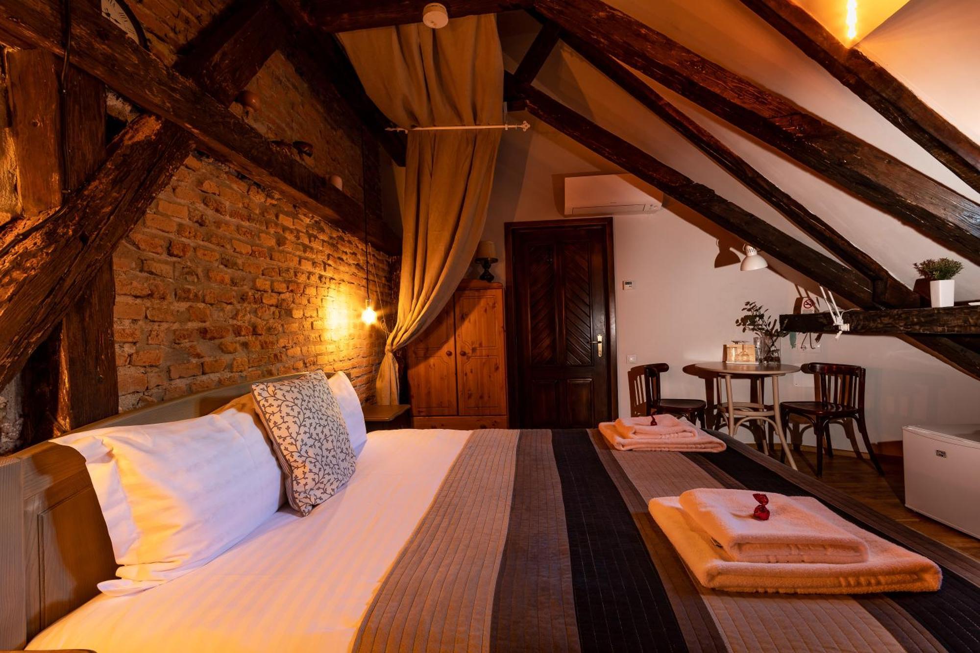 Pensiune Wood House Republicii Brașov