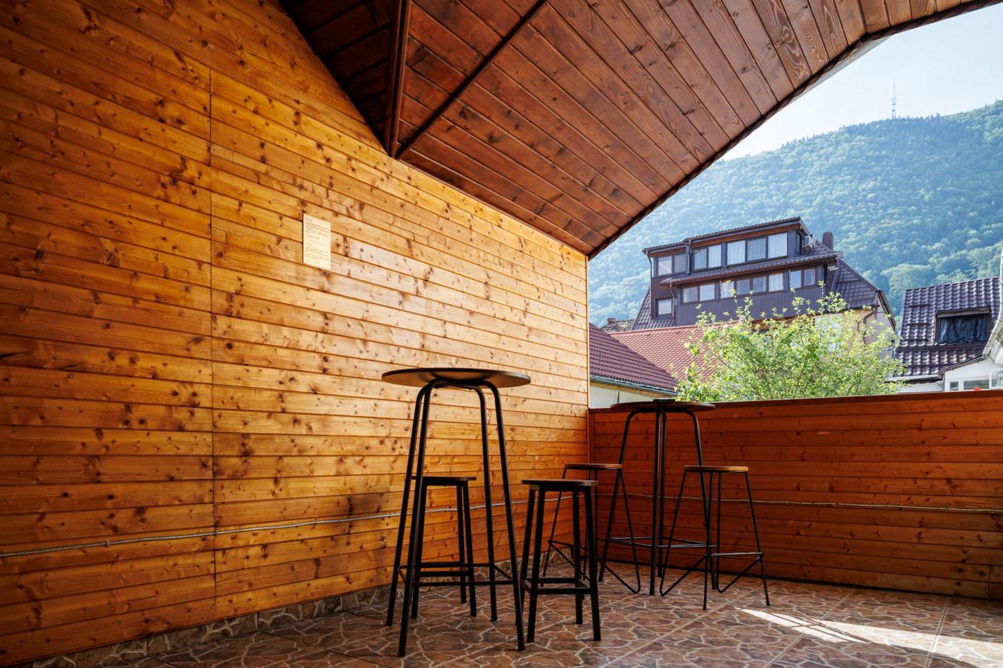 Wood House Republicii Brașov